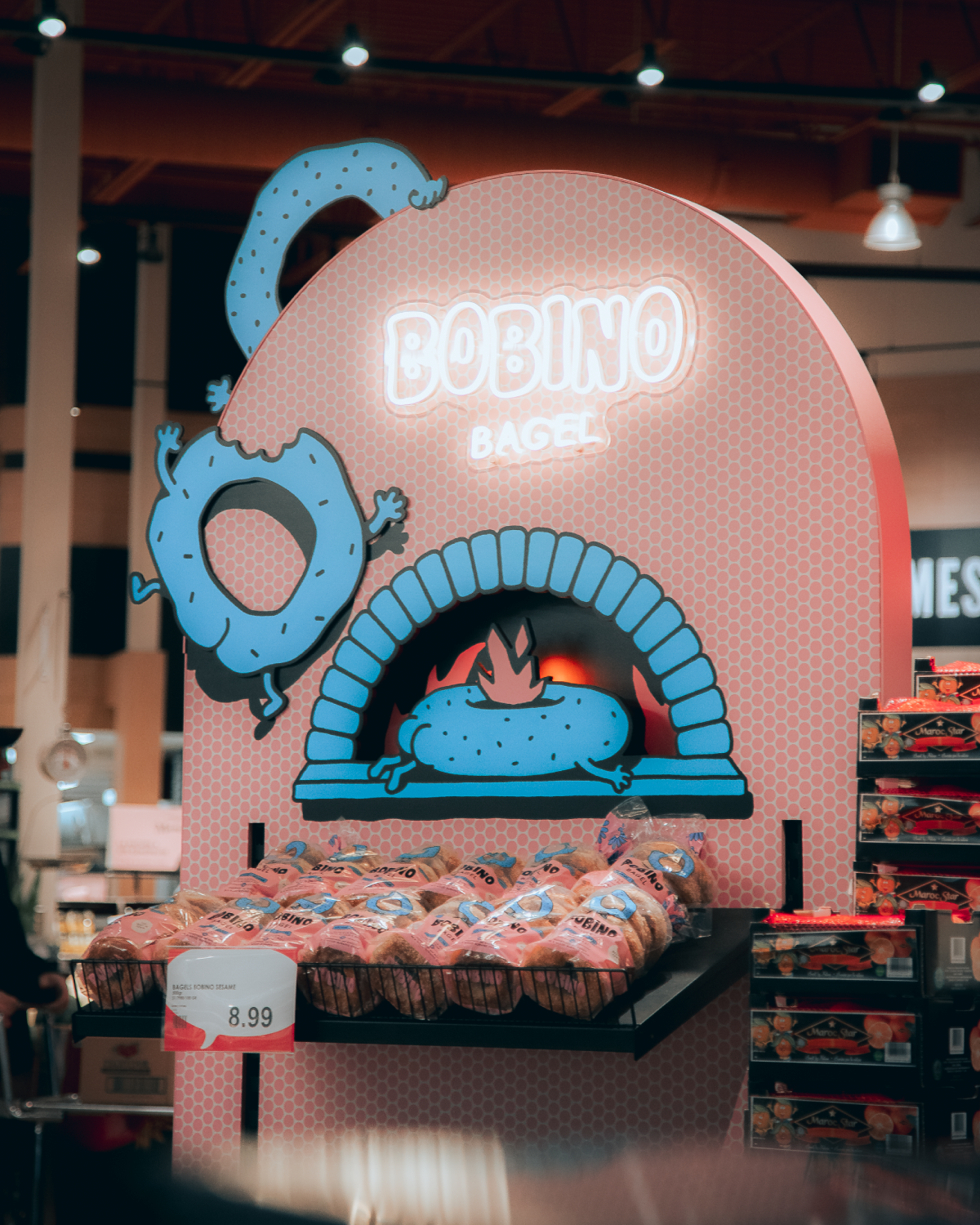 Étalage en épicerie pour la vente de nos bagels (display)