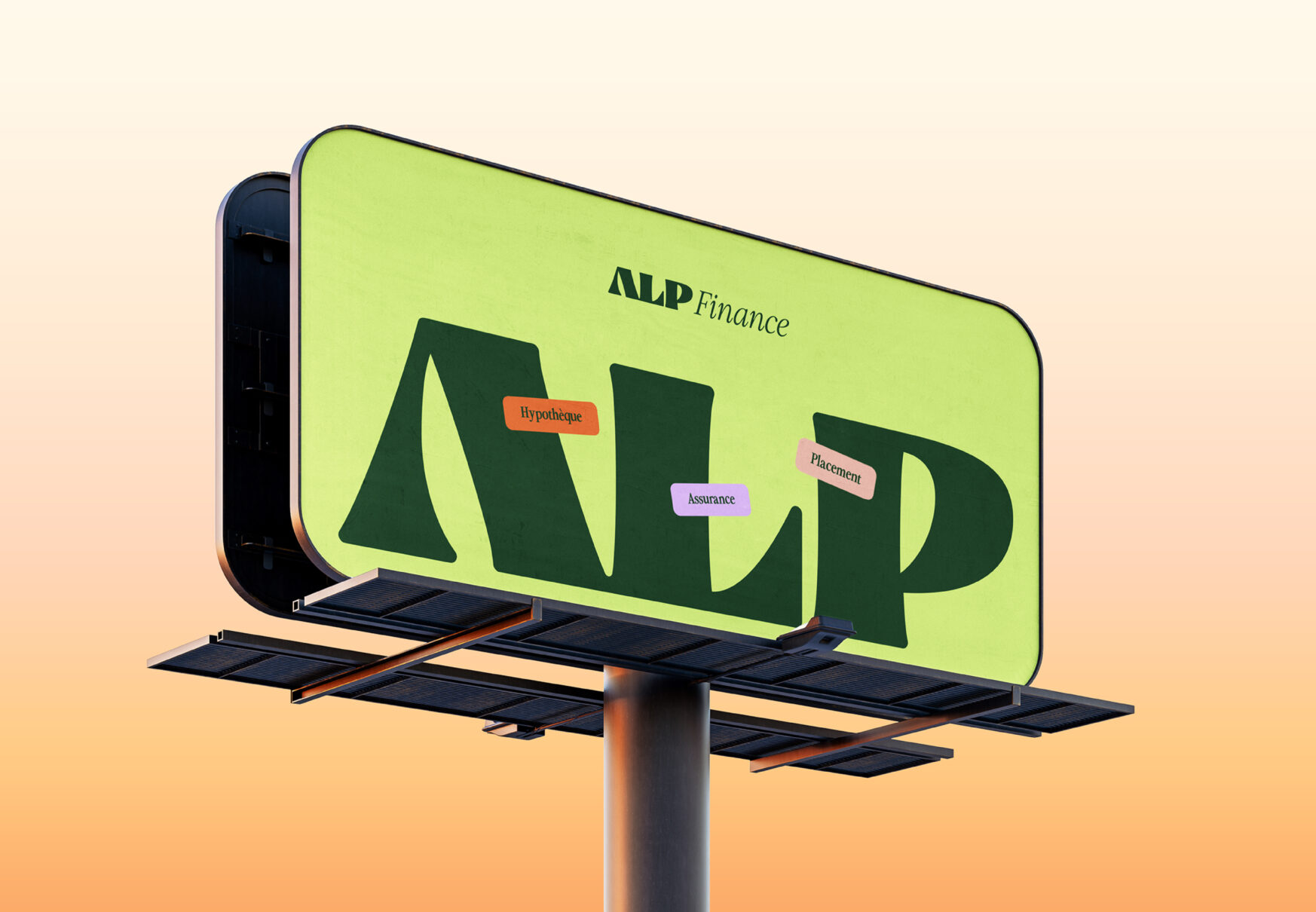 Panneau publicitaire extérieur ALP Finance sur fond vert avec logo et mots-clés Hypothèque, Assurance et Placement